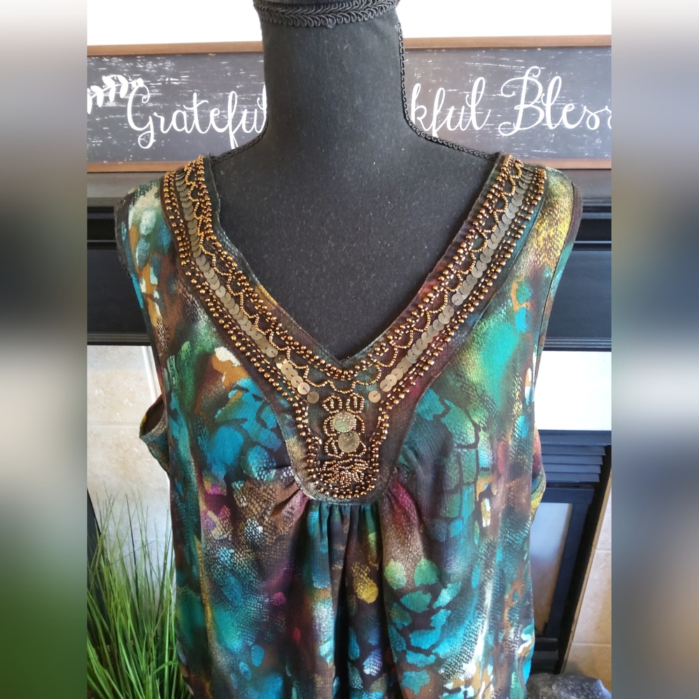 Zac & Rachel Sleeveless Top - Picture 3 of 10